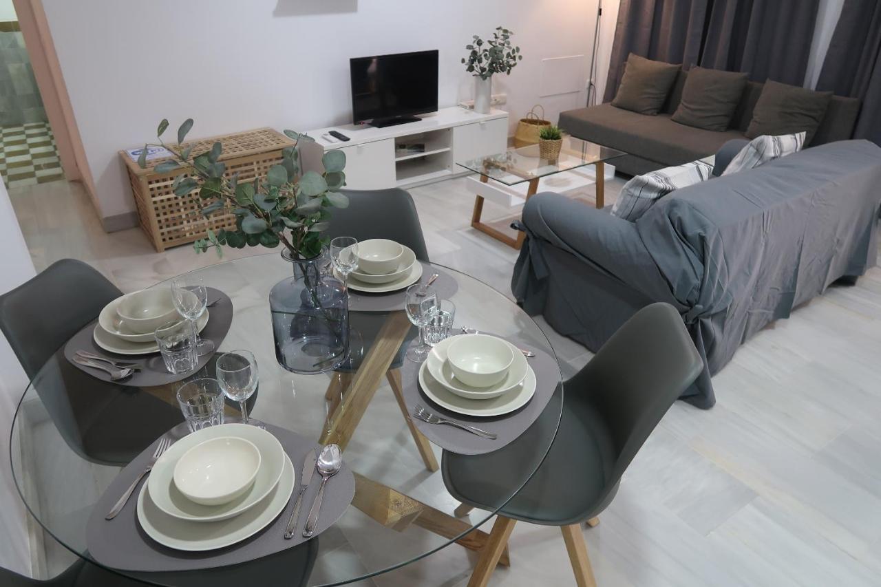 J & E Malaga Center Apartamentos Εξωτερικό φωτογραφία
