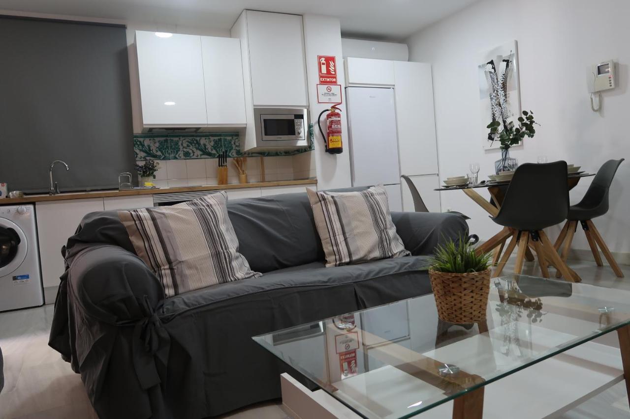 J & E Malaga Center Apartamentos Εξωτερικό φωτογραφία