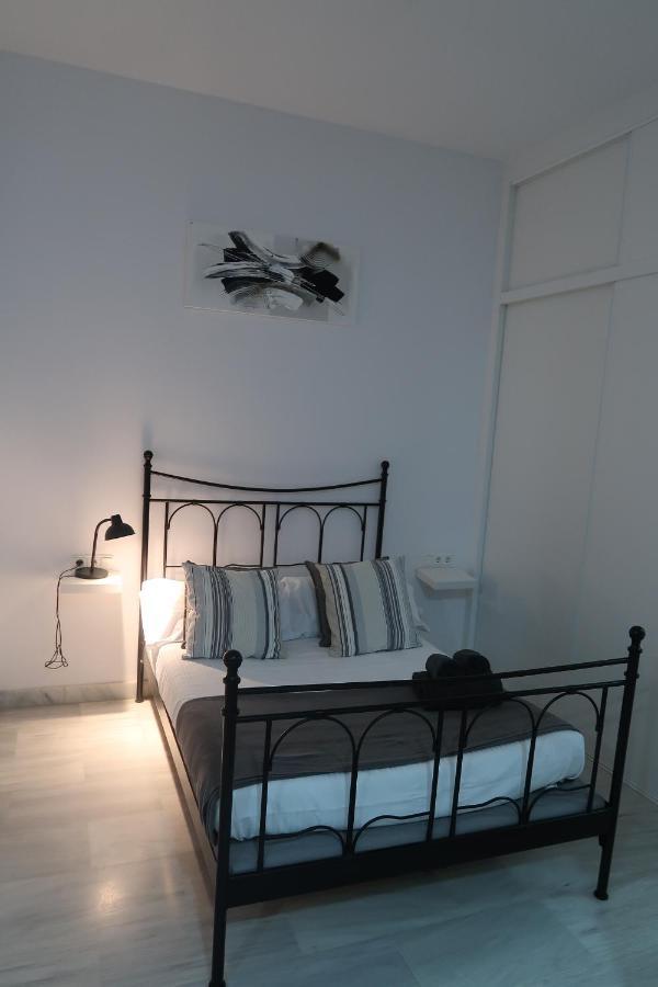 J & E Malaga Center Apartamentos Εξωτερικό φωτογραφία