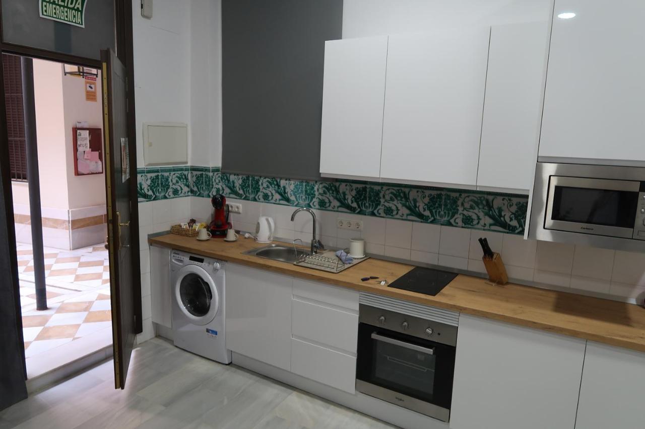 J & E Malaga Center Apartamentos Εξωτερικό φωτογραφία