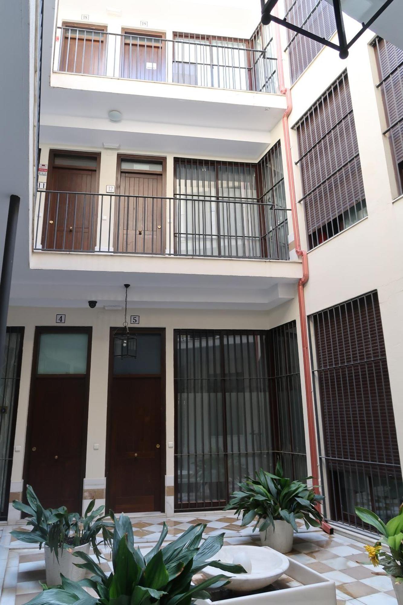 J & E Malaga Center Apartamentos Εξωτερικό φωτογραφία