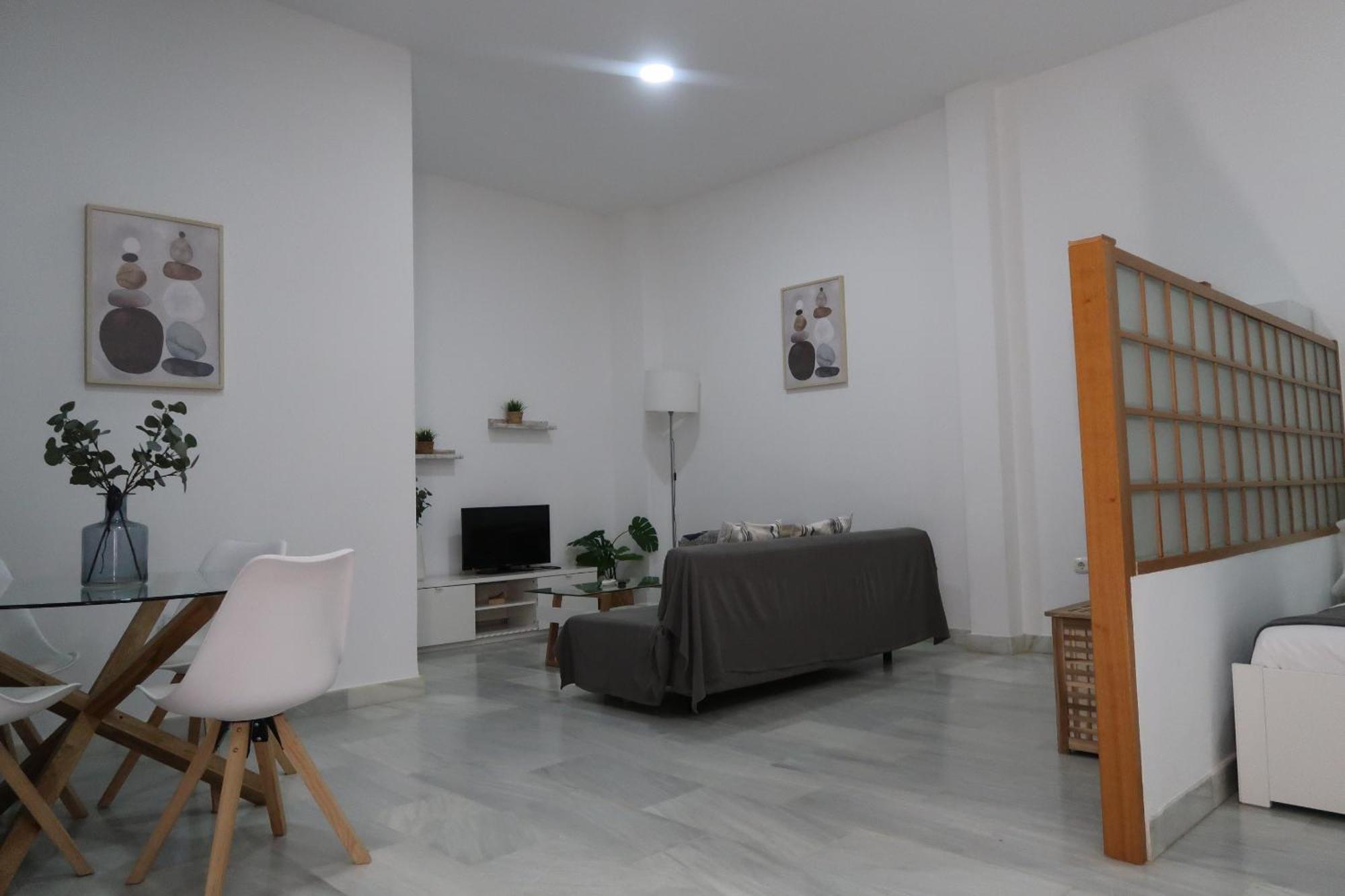 J & E Malaga Center Apartamentos Εξωτερικό φωτογραφία