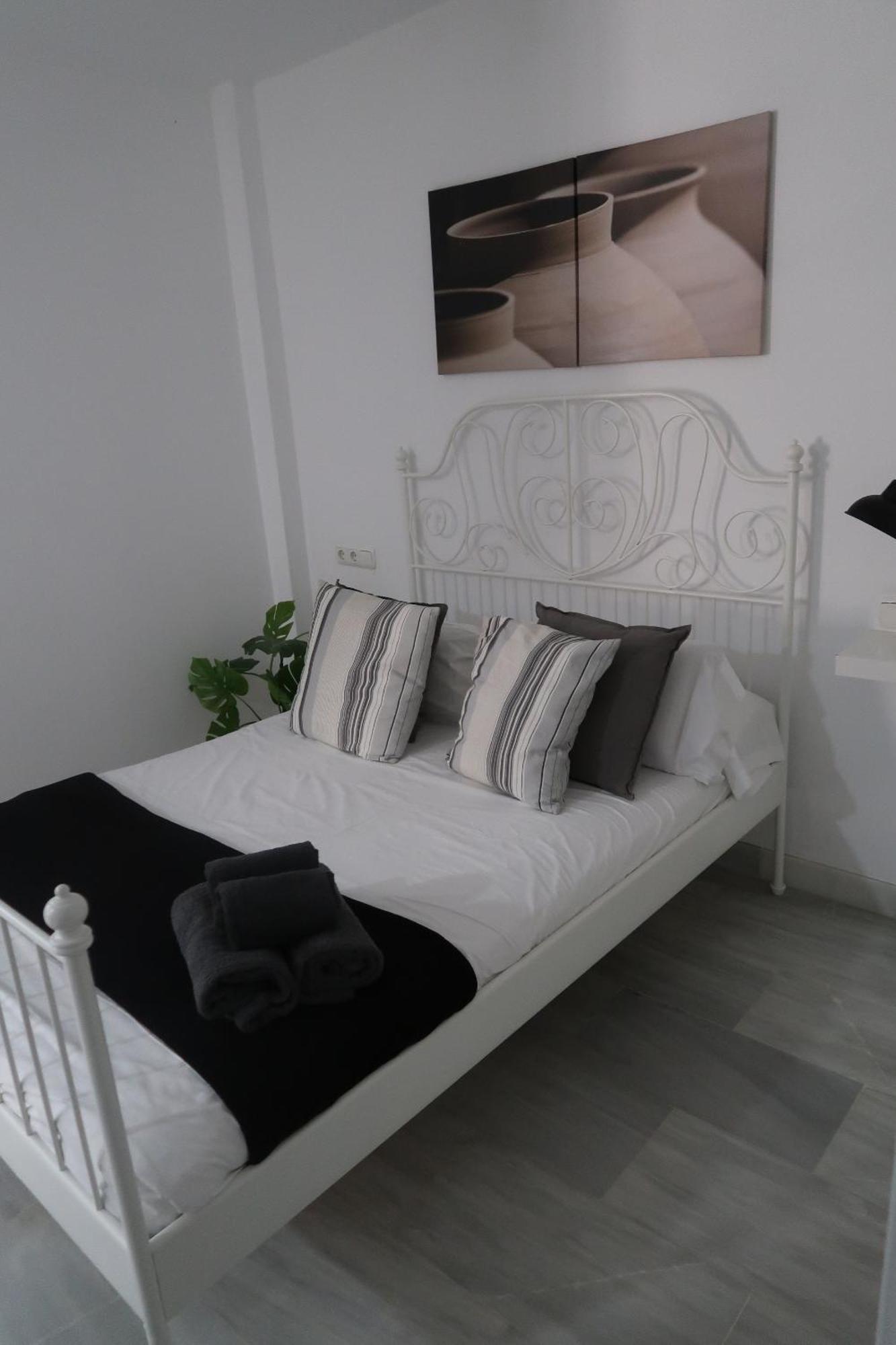 J & E Malaga Center Apartamentos Εξωτερικό φωτογραφία
